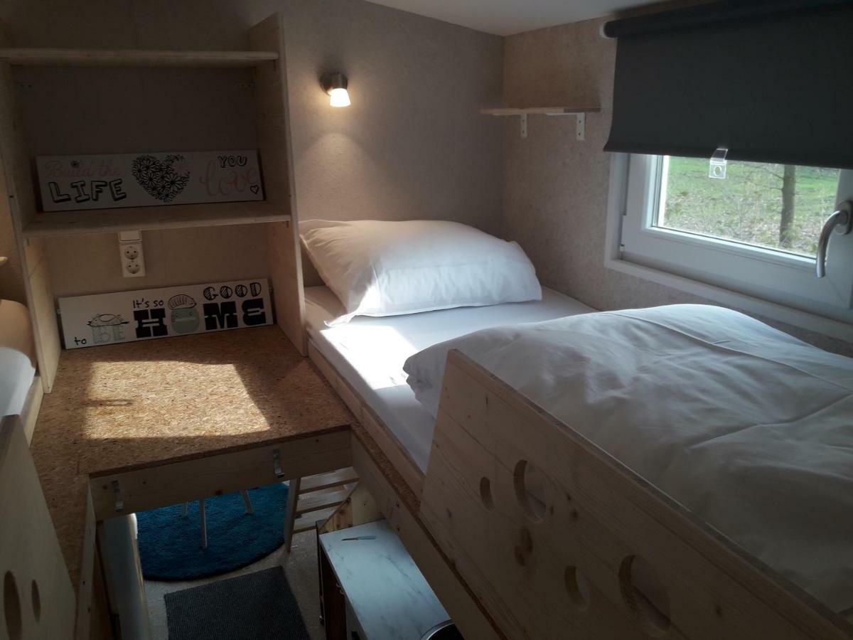 Tiny House 호텔 우트마숨 외부 사진